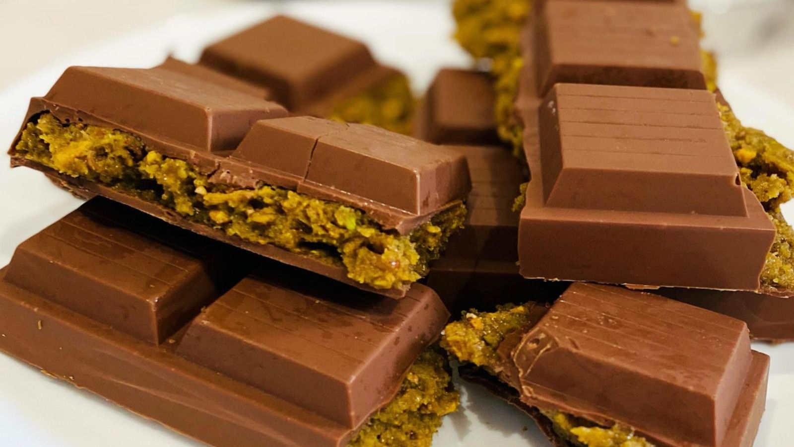 cokelat dubai pict.jpg